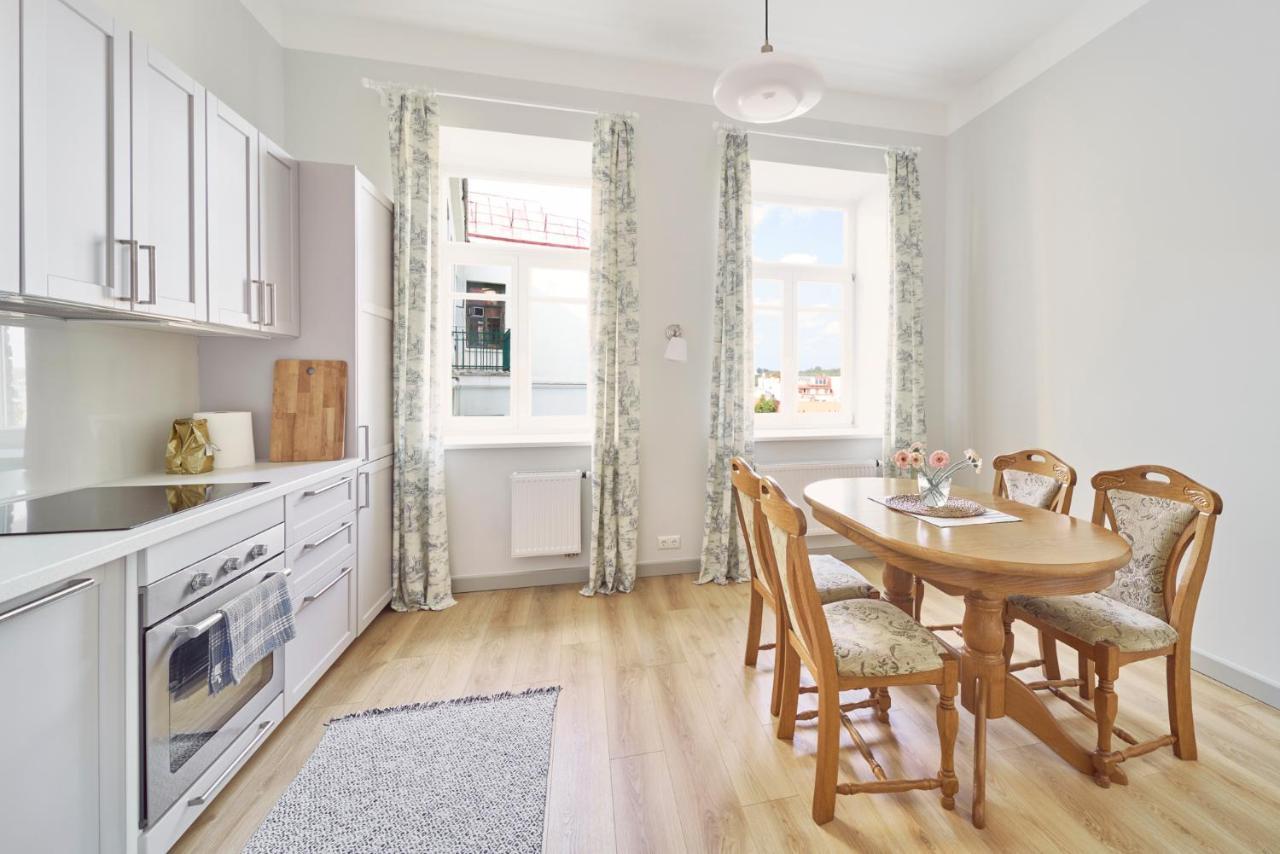 Lovely, Best View Apartment, Vilnius City Centre ภายนอก รูปภาพ