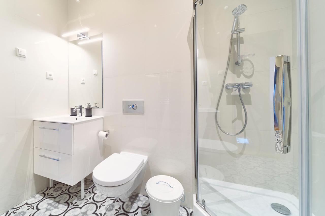 Lovely, Best View Apartment, Vilnius City Centre ภายนอก รูปภาพ